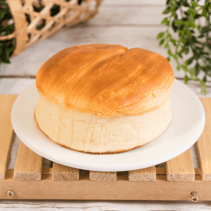 Hokkaido Cream Natural Yeast Bread - Authentic Japanese Dessert, 2.82oz
